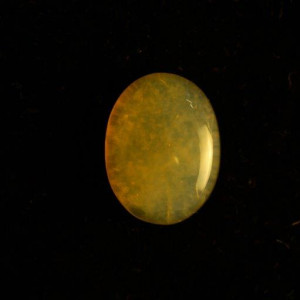 Australian Honey Opal – 10.15 Carat / 11.17 Ratti
