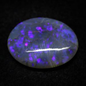 Australian Opal With Fire – 6.10 Carat / 6.75 Ratti